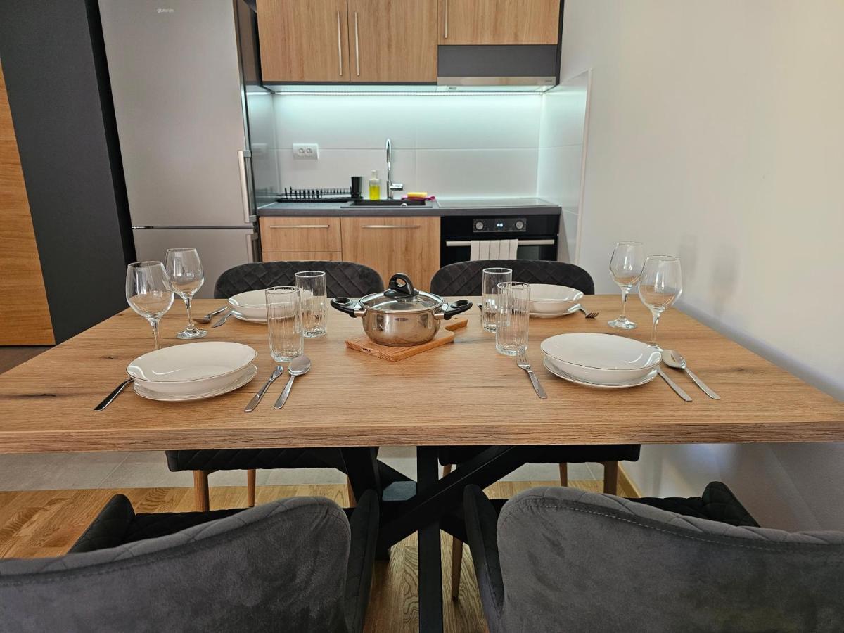 Sun&Moon Apartments Novi Sad Ngoại thất bức ảnh