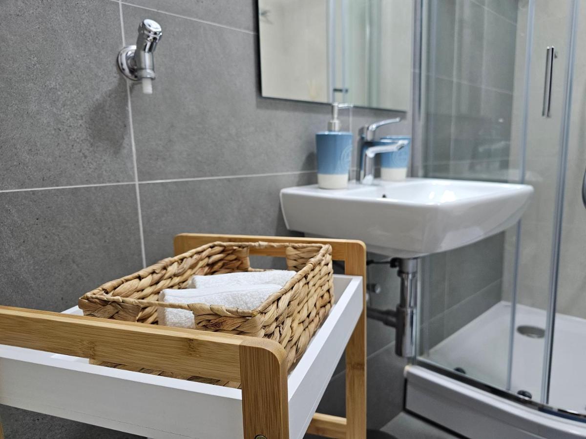 Sun&Moon Apartments Novi Sad Ngoại thất bức ảnh